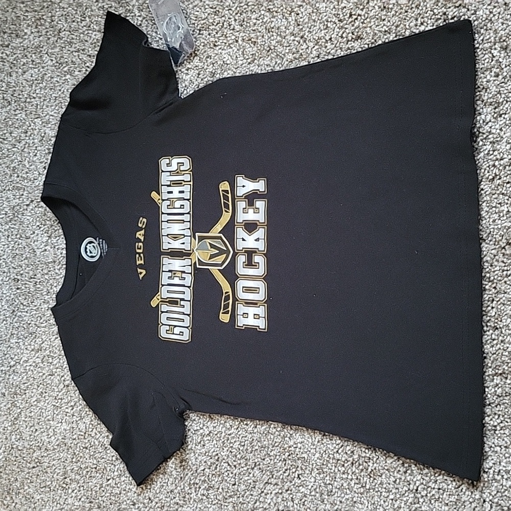 NWT NHL Golden knights vneck tshirt